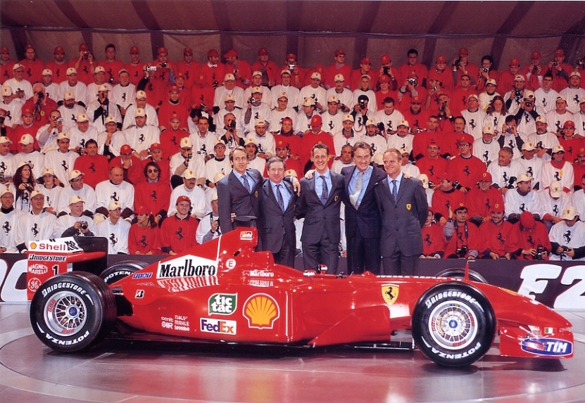 f1-2001.jpg